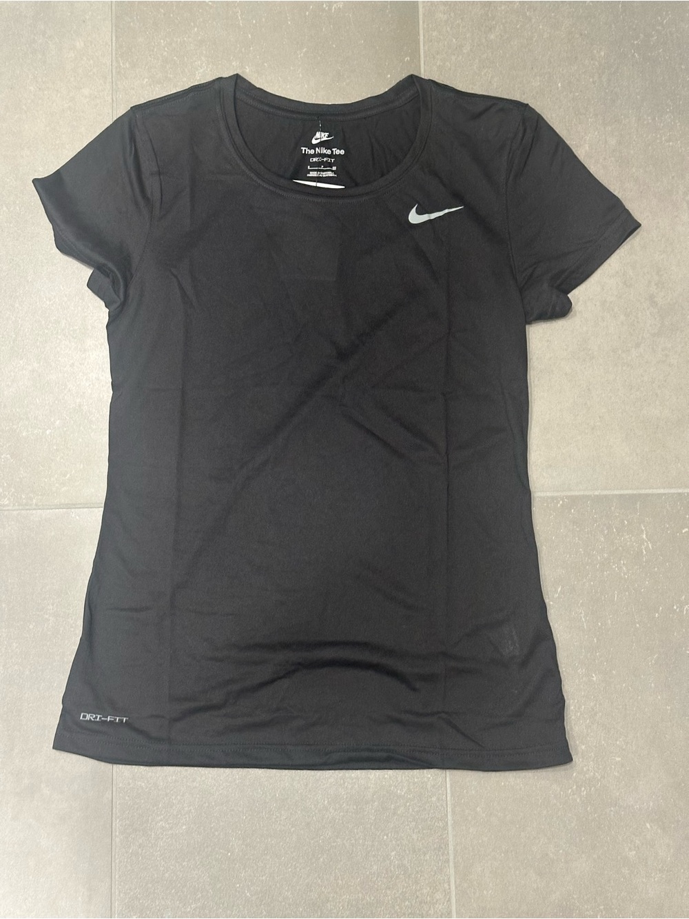 NWT Nike Dri-FIT The Nike Tee Black Swoosh Logo Short Sleeve Women’s Small